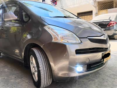 Toyota rectis 1300cc Automatic transmission