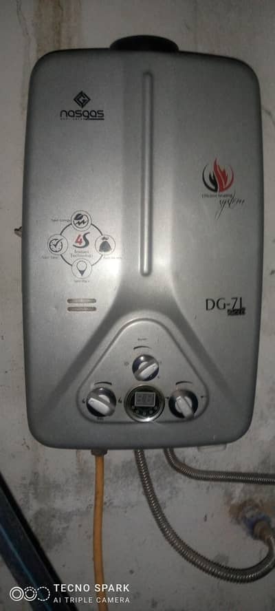 7L instant Geyser for sale 2 season use only