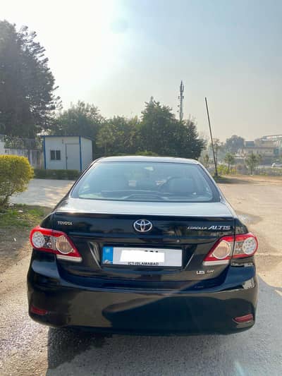 Toyota Corolla Altis SR 1.6 Cruisetonic 2011 End Model Islamabad Reg
