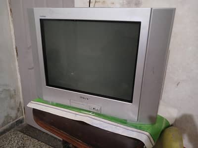 urgent sell sony t. v