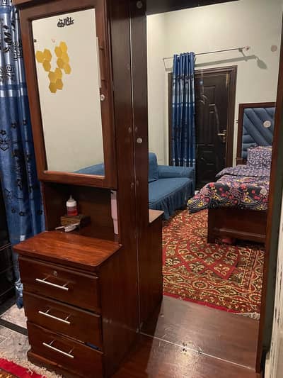 full length dressing table with storage