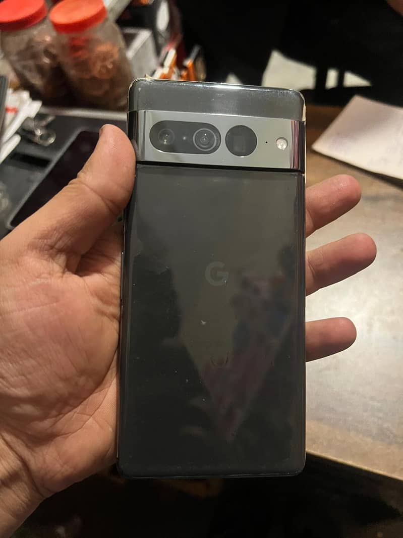 Google pixel 7 pro 4