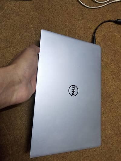 Dell XPS 13 | Core i5 6th Gen | Slim & Premium Laptop