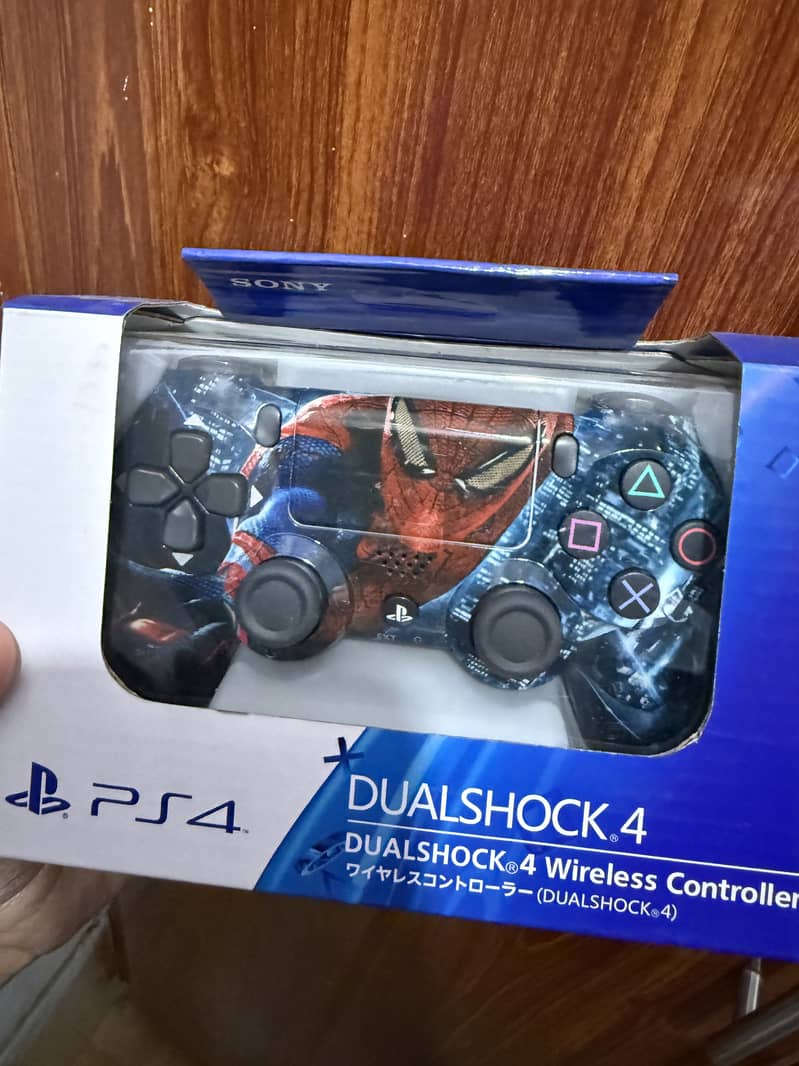 Sony PS4 controller spiderman 0