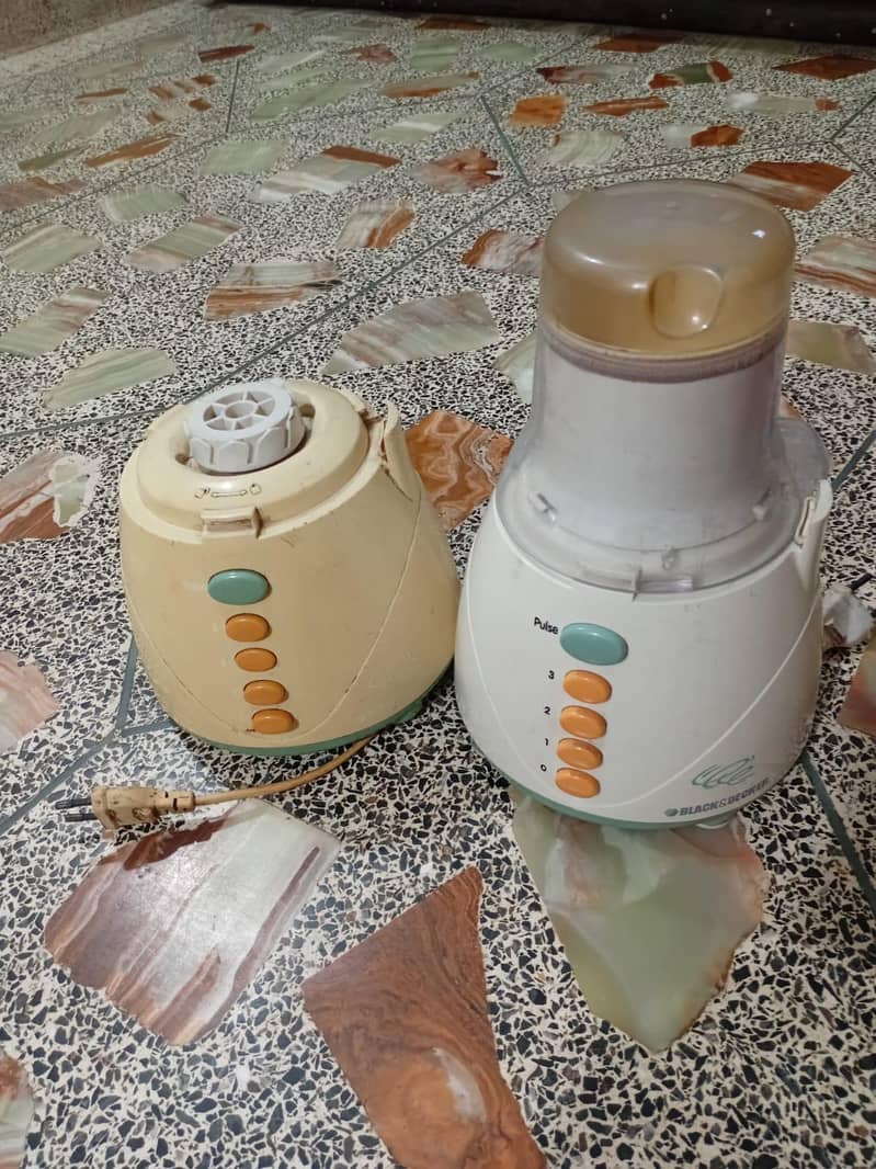 different juicer machine 0