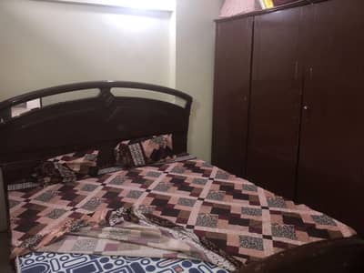 bed set with 3 door almari 2 door divider