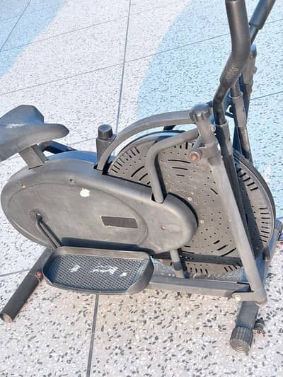 Super Fit 2-in-1 Elliptical Cross Trainer & Exercise Bike