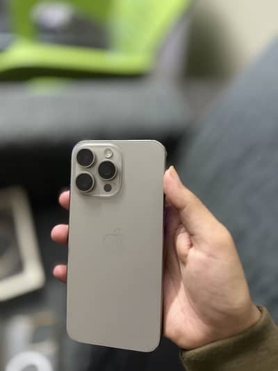 15 pro max 10/10 jv 256