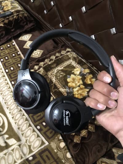 A Mart wireless Headphones