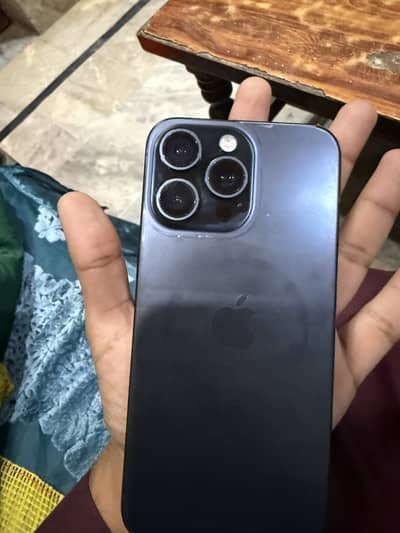 Apple iPhone 15 Pro Max