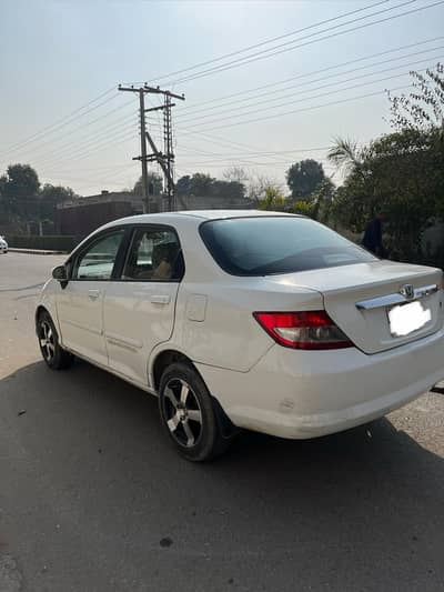 Honda City 2005 model