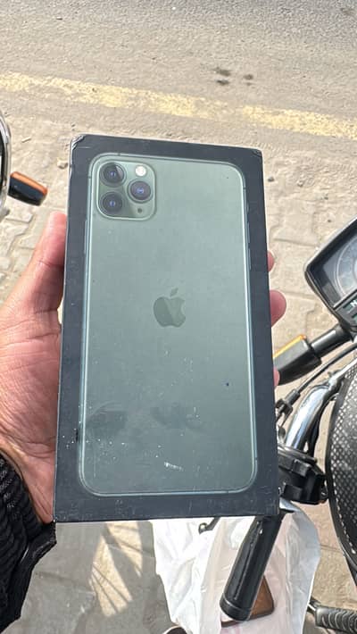 Iphone 11 pro max official pta