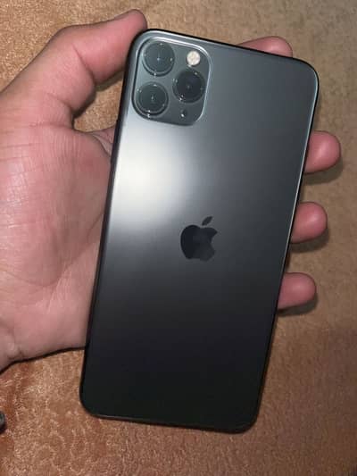 IPhone 11 pro Maxx 256 gb water pack