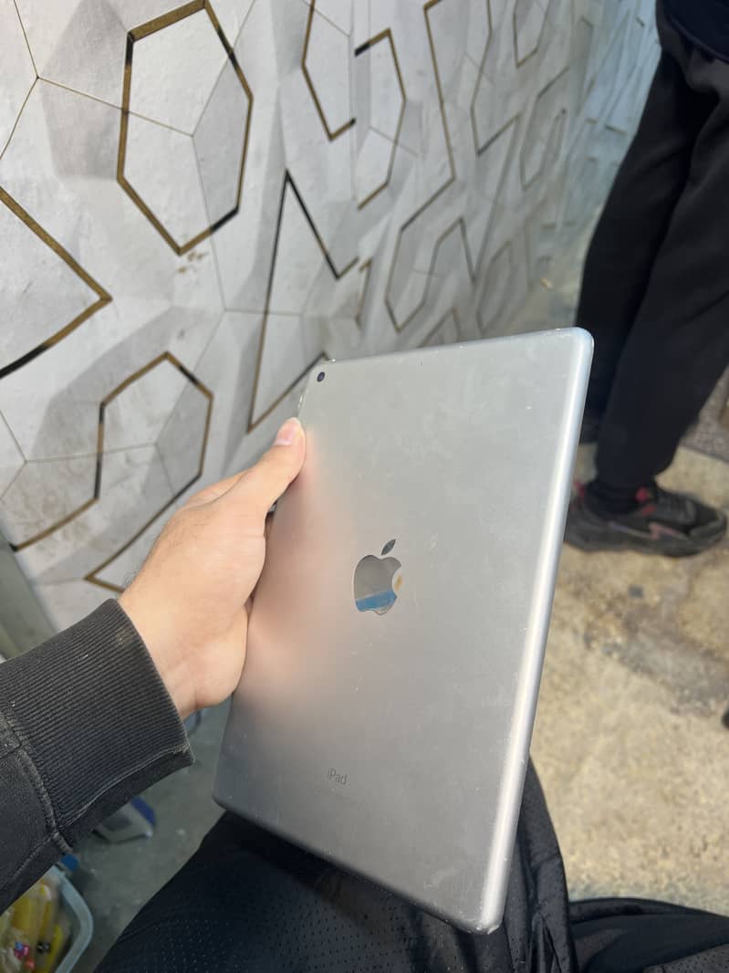 Ipad 5th generation 1