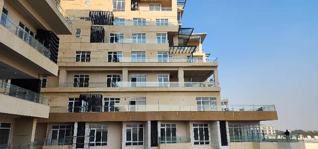 1 Bed Beautiful Apartment On Level 4 Tower A Of Defence Raya Golf & Country Club: Full Payment Clear