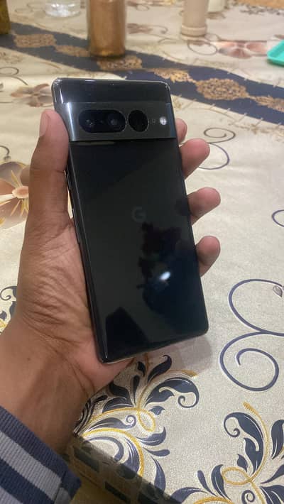 pixel 7pro official PTA approved. 10/10 condition waterpack