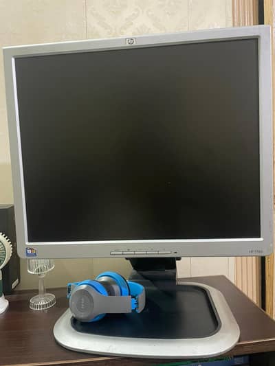 HP Screen 17 inch -Rotateable Screen - Full okay