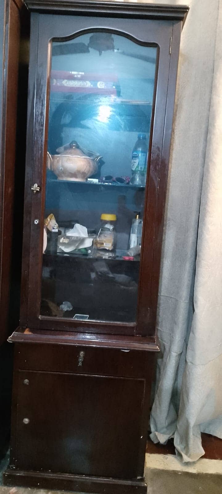 showcase (divider) 0