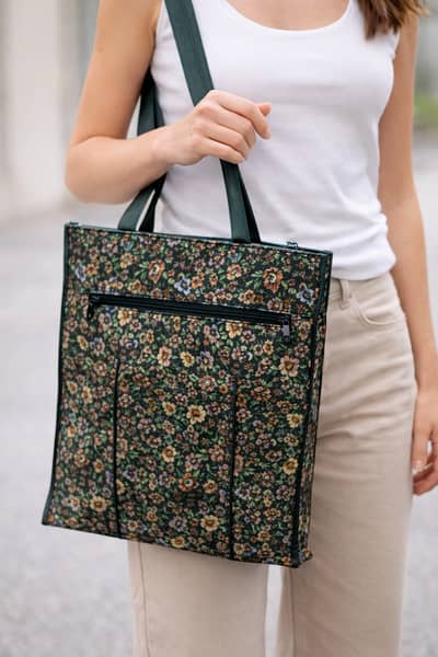 Floral fabric tote bag