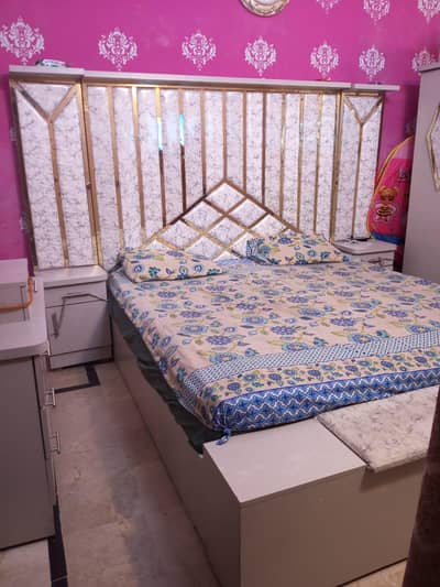 Furniture for sale in new condition