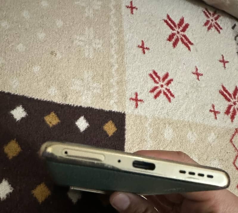 Infinix note 40 pro 6