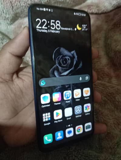 condition 10/10 camara kharab hain front back dono