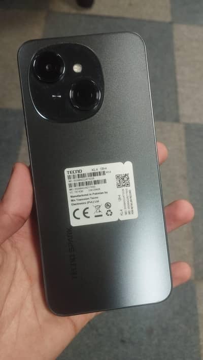 Tecno spark go 1