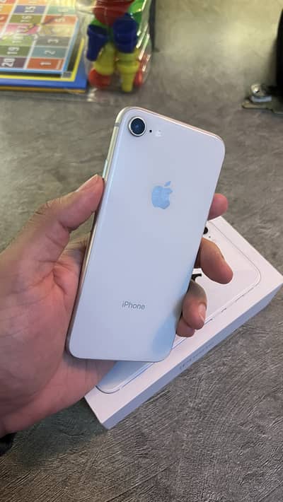 iPhone 8 Pristine Condition - With Box