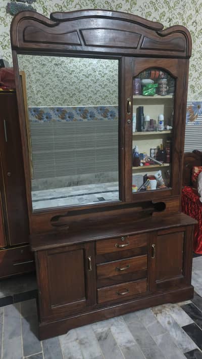 dressing table/ singharmez