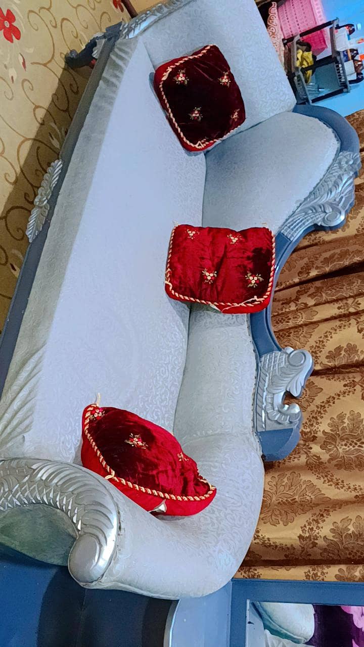 صوفہ اور کرسیاں فور سیل۔ 2