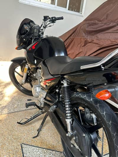 New bike 10/10 condition