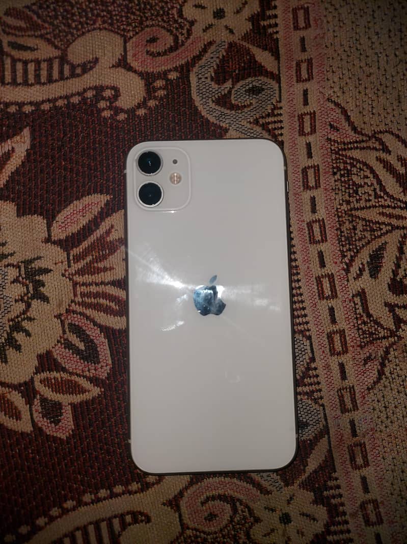 IPhone 11 0