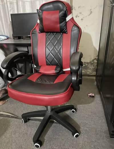 Executive Offic and Gaming Chair brand new condition