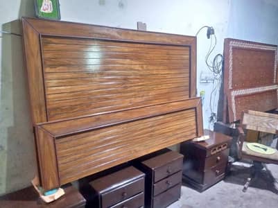 Branded Double Bed/Single Bed Side Table/Dressing/King size Bed