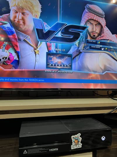 Xbox one 1TB | 2 controllers | 11 games Installed