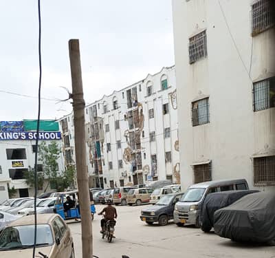 Rabia Petal Abul Hasan isphani Road Paradise Bakery