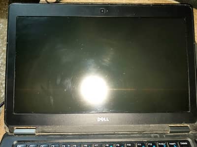 Dell Latitude E7250, 3 years old, Traditional Laptop.