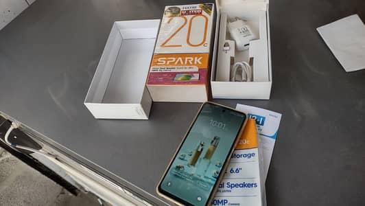 Tecno spark 20c