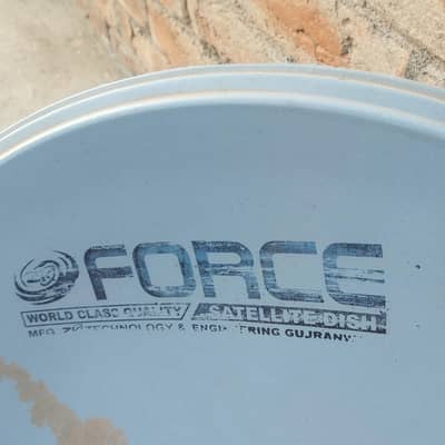 Dish almost new for sale