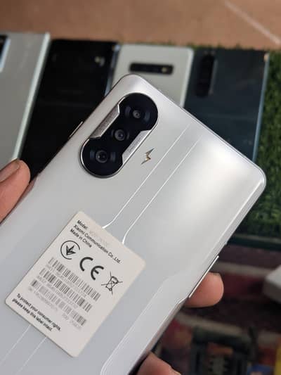 Gaming K40 12/256 Dual. Sim. 10/10