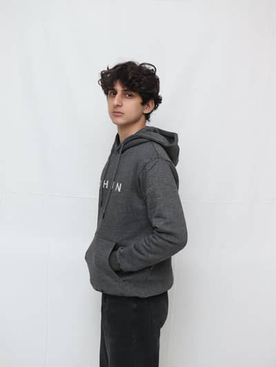 Unisex Charcoal Pullover Hoodie – Soft Fleece, Kangaroo Pocket