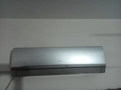 gree inverter ac 1ton