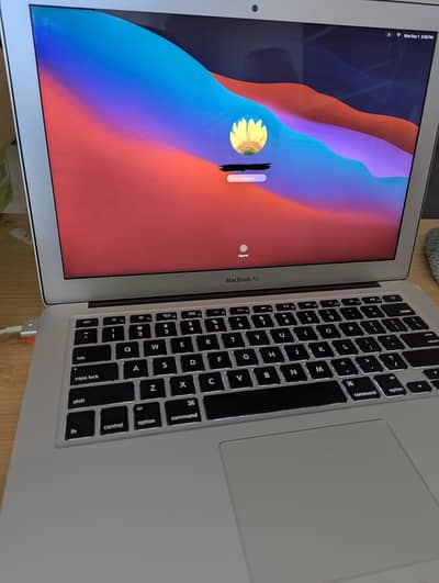 MacBook Air 13" (Early 2015) 128 /