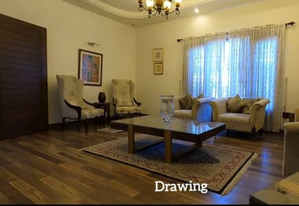 Prime Corner 500 Sq. Yards Bungalow For Sale Main Khayaban-E-Ittehad