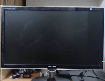 Samsung syncmaster px2370, 1080 , 60hz, Anti glare display like ips