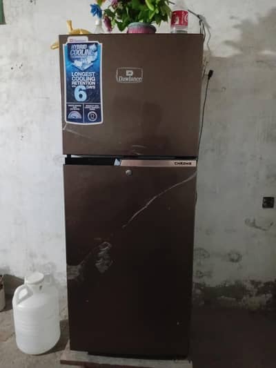 Almost 2 to 2.5 years used Dawlance Frig for Sale  Condition 10/10