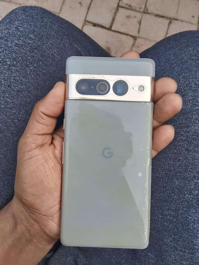 Google pixel 7 pro 0