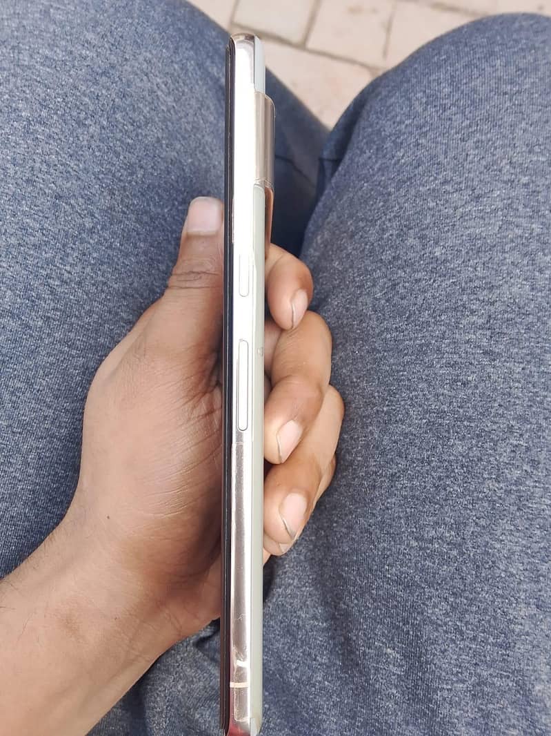 Google pixel 7 pro 1