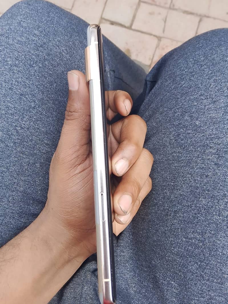 Google pixel 7 pro 2