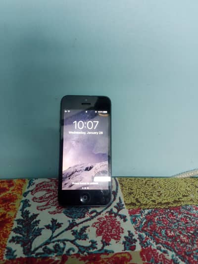 Iphone 5 Jail breaked 10/10